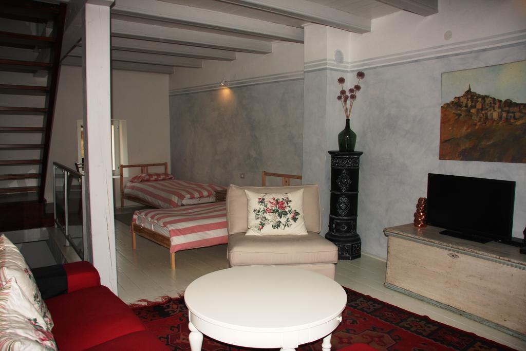 Apartment Bastion Buzet Buitenkant foto